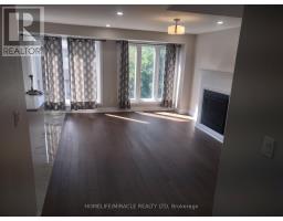 688b Midland Avenue, Toronto, ON M1K4C6 Photo 19