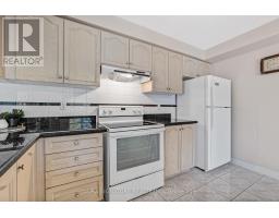 30 Graceview Court, Vaughan, ON L4L9C4 Photo 12