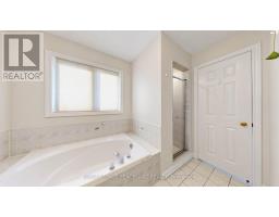 246 Farmstead Road, Richmond Hill, ON L4S2J8 Photo 10