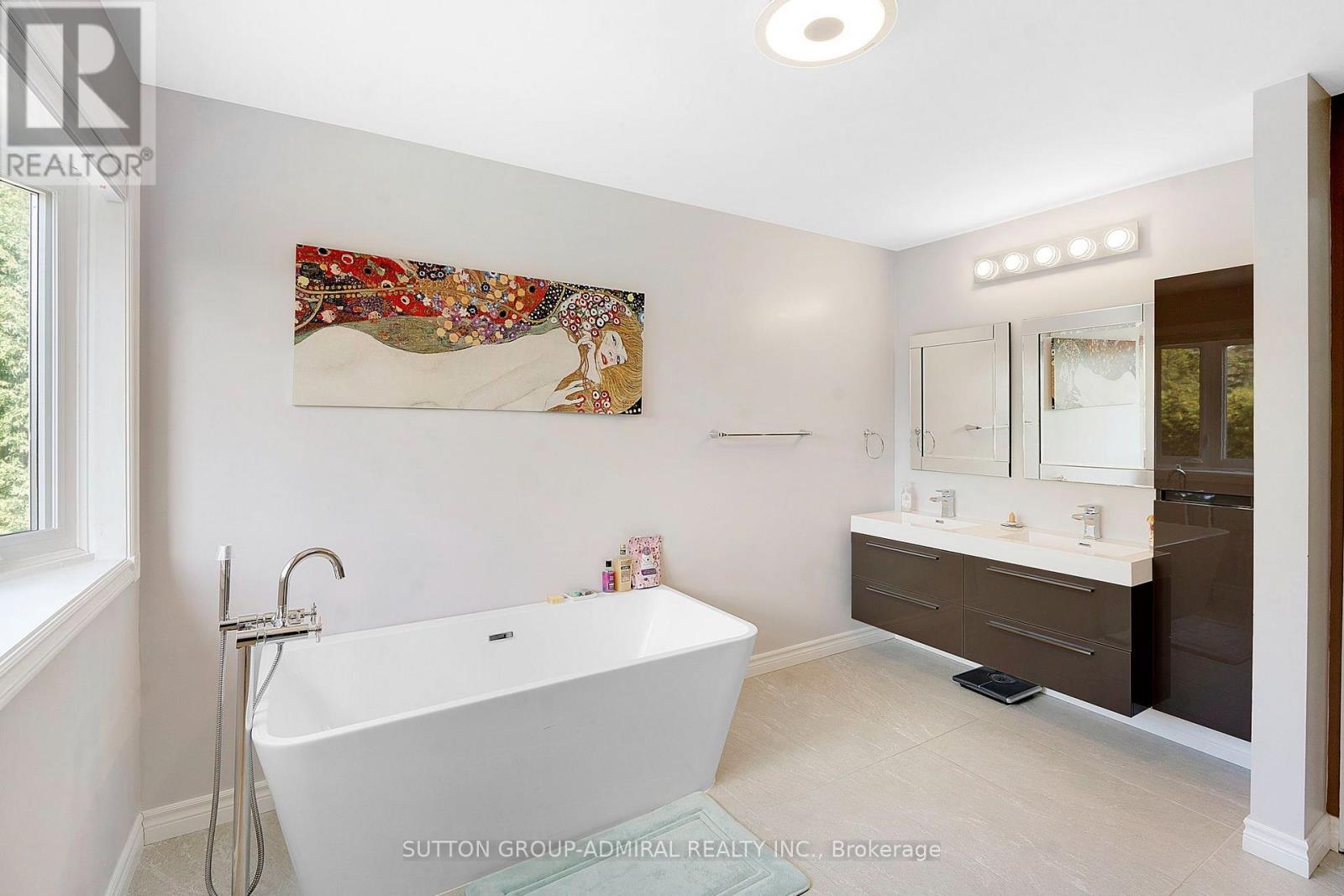 26 ALBERY CRESCENT - Image 29