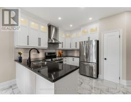 Eating area - 39 Bannerman Drive, Bradford West Gwillimbury, ON L3Z3J7 Photo 12