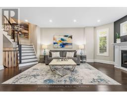 Living room - 39 Bannerman Drive, Bradford West Gwillimbury, ON L3Z3J7 Photo 9