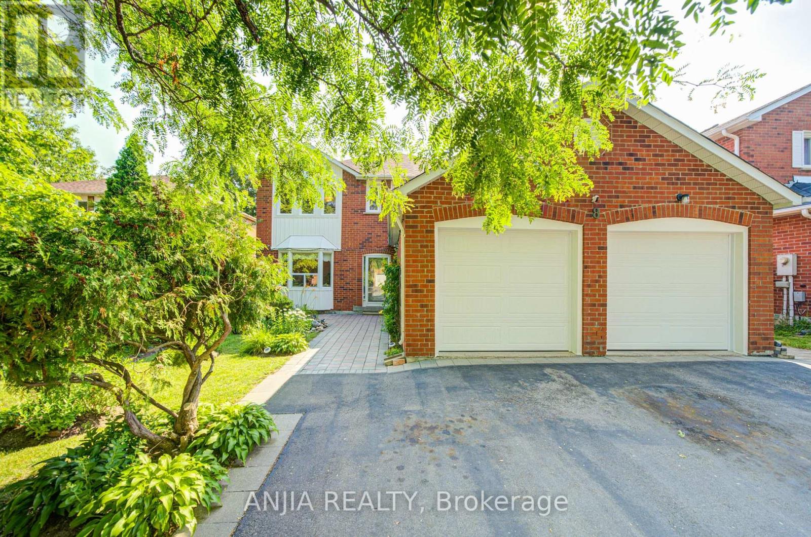 8 BROOKLYN CRESCENT, Markham
