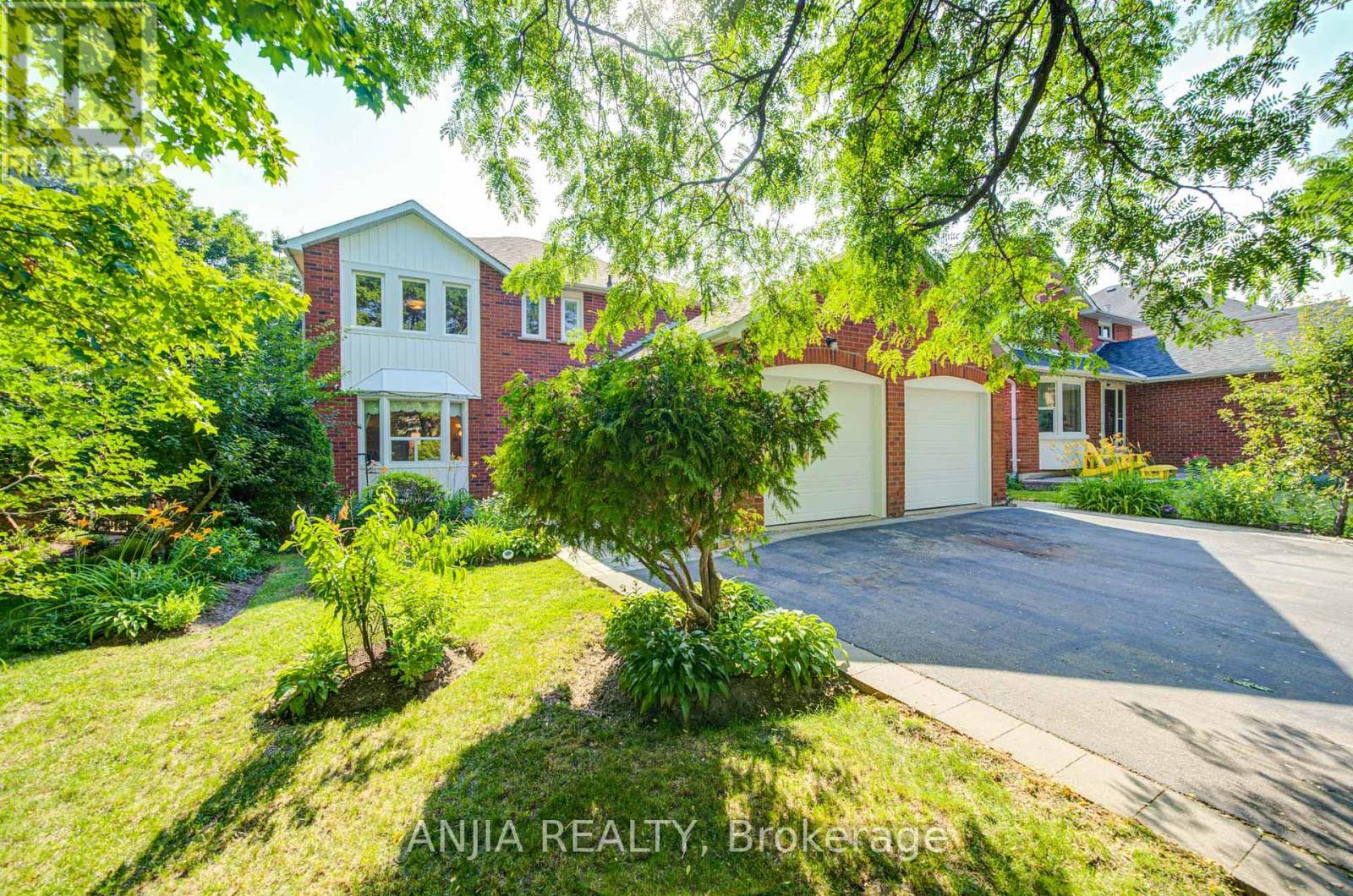 8 BROOKLYN CRESCENT, Markham photo 2