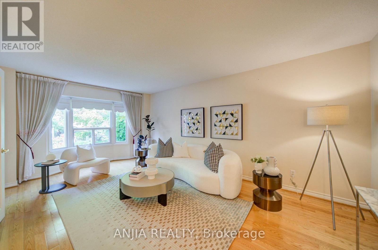 8 BROOKLYN CRESCENT, Markham photo 5