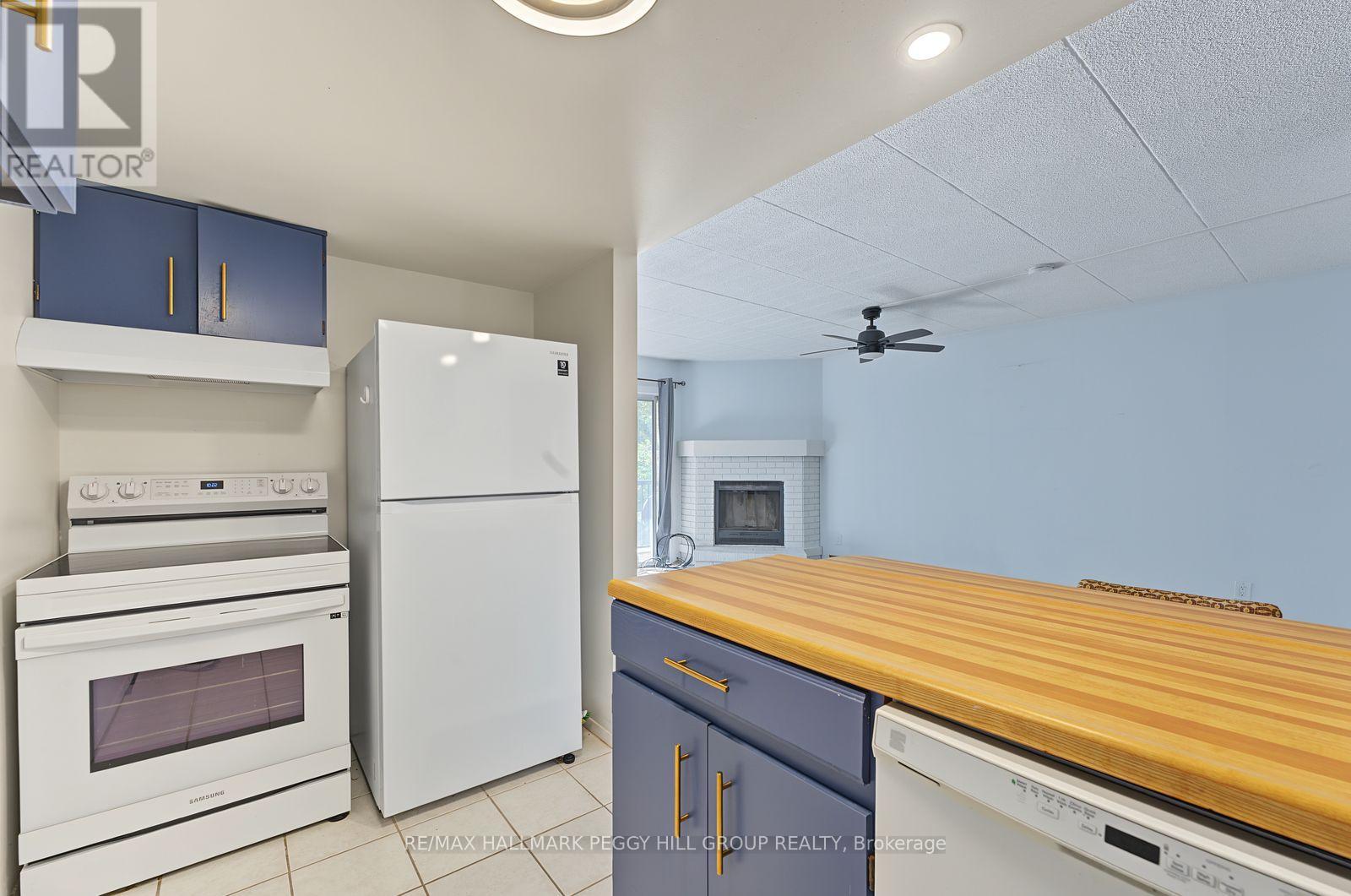 215 - 1102 HORSESHOE VALLEY ROAD W, Oro-Medonte (Horseshoe Valley) — photo 6