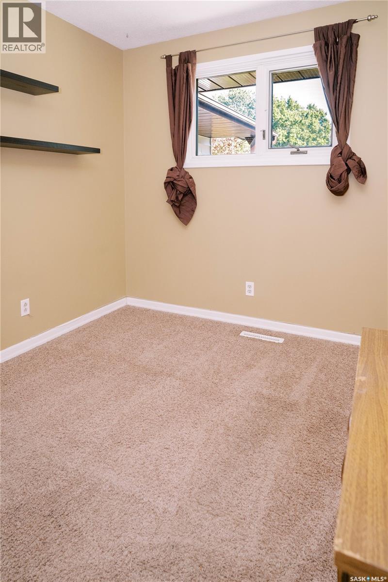 306 Egbert AVENUE, Saskatoon — photo 10