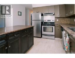 Laundry room - 306 Egbert Avenue, Saskatoon, SK S7N1X1 Photo 7