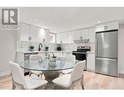 11 Brook Tree Crescent, Toronto, ON M9P1K8 Photo 32