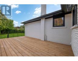11 Brook Tree Crescent, Toronto, ON M9P1K8 Photo 38