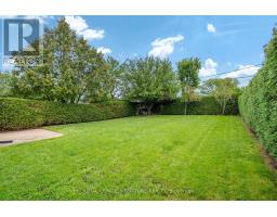 11 Brook Tree Crescent, Toronto, ON M9P1K8 Photo 43