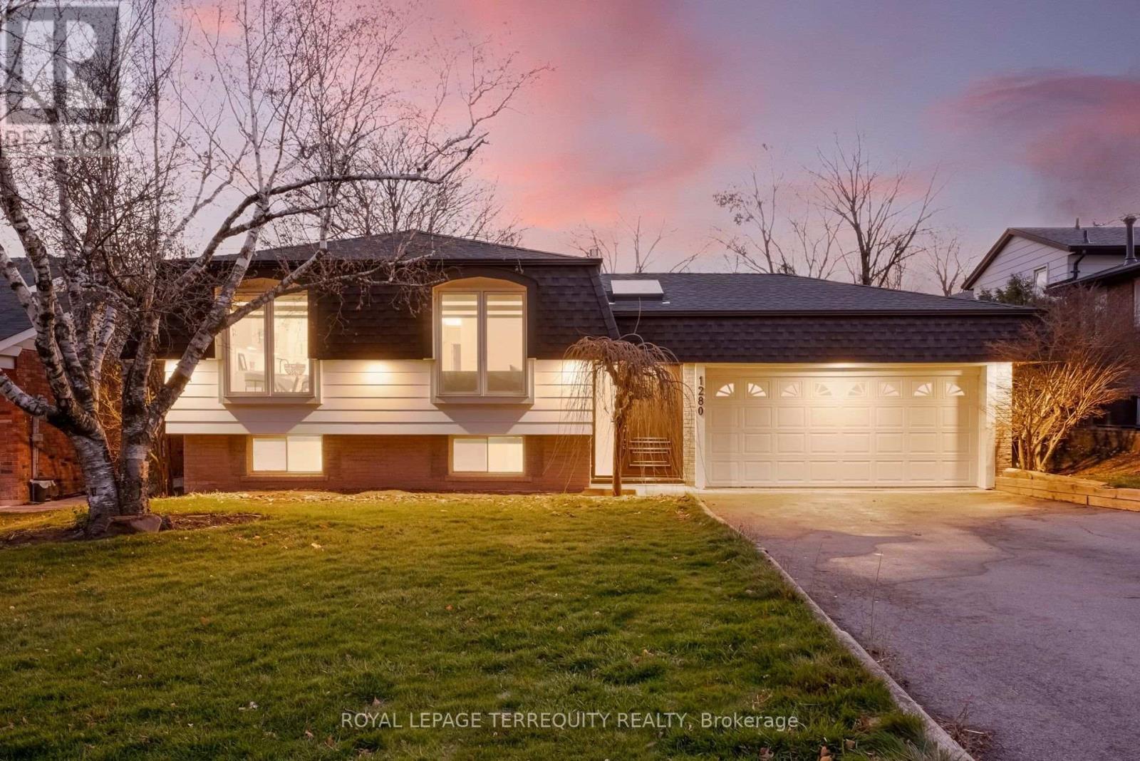 Photo of 1280 Hart Crescent