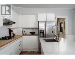 27 Callender Street, Toronto, ON M6R2H2 Photo 12