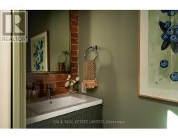 27 Callender Street, Toronto, ON M6R2H2 Photo 14