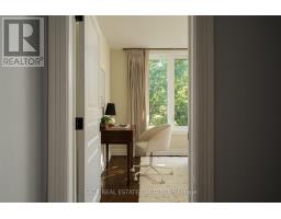 27 Callender Street, Toronto, ON M6R2H2 Photo 16