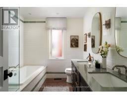 27 Callender Street, Toronto, ON M6R2H2 Photo 24