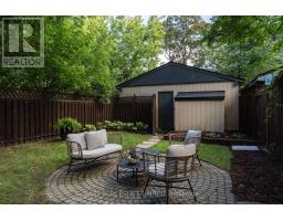 27 Callender Street, Toronto, ON M6R2H2 Photo 33