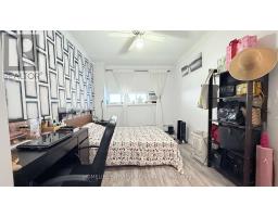 909 - 4645 Jane Street, Toronto, ON M3N2K9 Photo 10