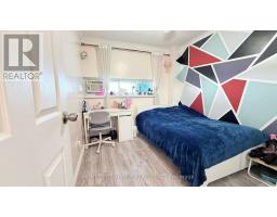 909 - 4645 Jane Street, Toronto, ON M3N2K9 Photo 7