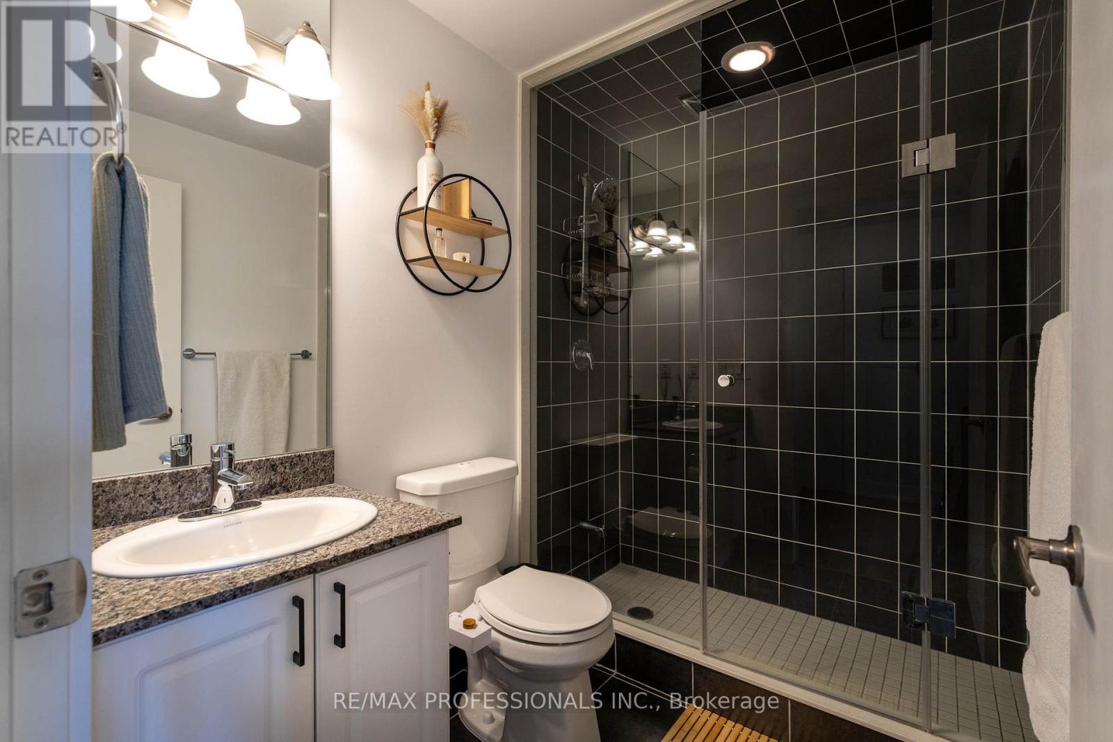 #410 1638 BLOOR STREET W - 23