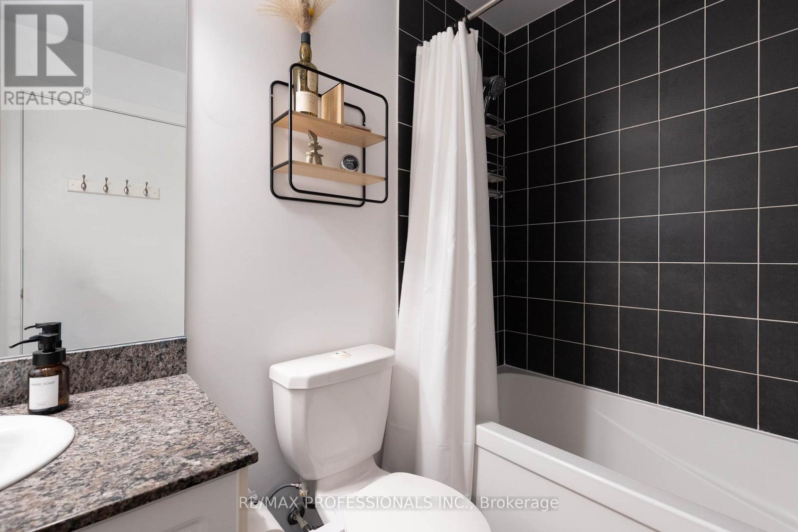 #410 1638 BLOOR STREET W - 8
