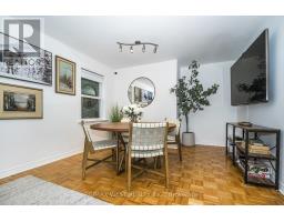 Family room - 32 Pine Avenue N, Mississauga, ON L5H2P8 Photo 6