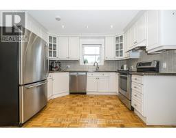 32 Pine Avenue N, Mississauga, ON L5H2P8 Photo 9