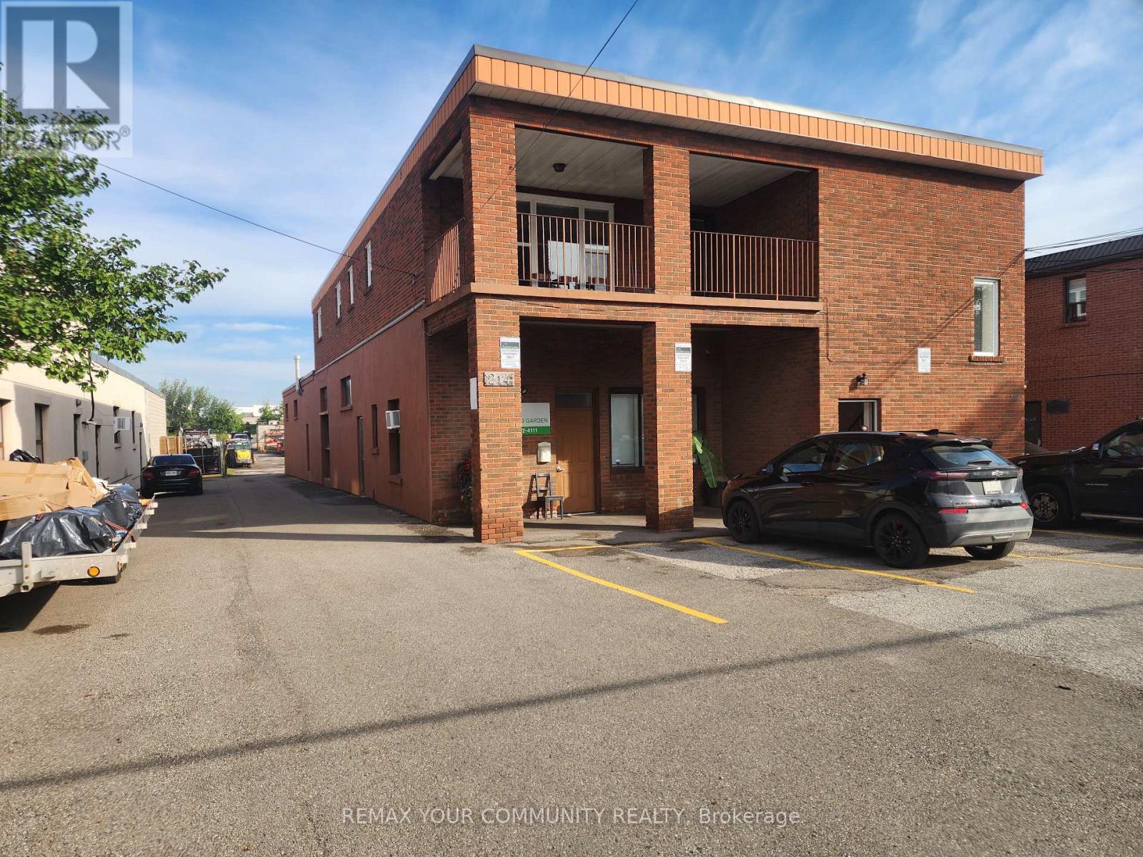 2ND FLOOR - 214 PELLATT AVENUE