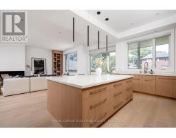 34 Edgecroft Road, Toronto, ON M8Z2B6 Photo 16