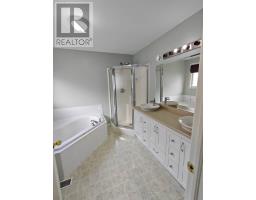 855 Sandcherry Street, London North, ON N6H5V1 Photo 11