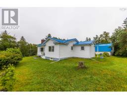 Family room - 18785 Highway 2, Fenwick, NS B0L1C0 Photo 8