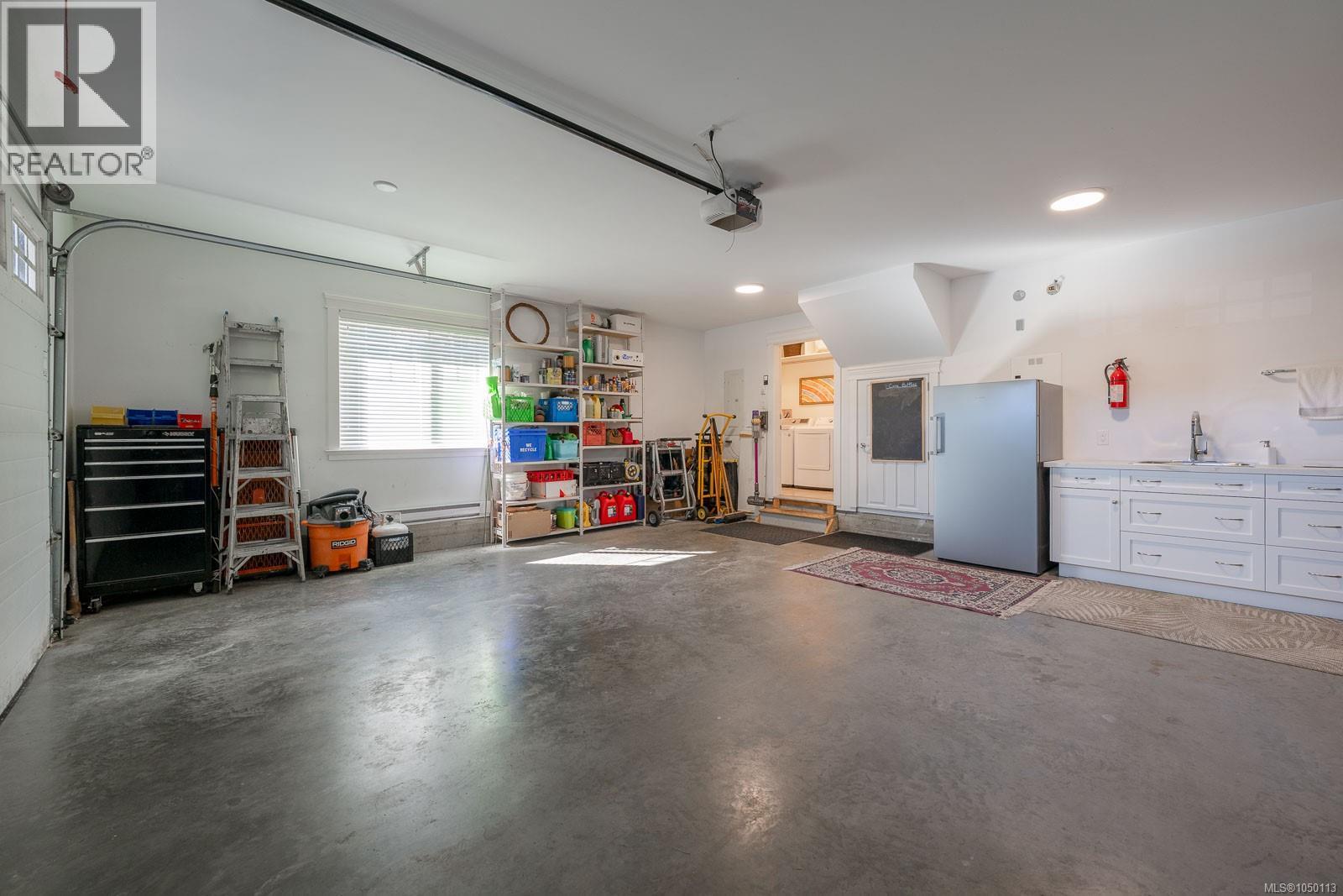 929 Deloume Rd - Image 26