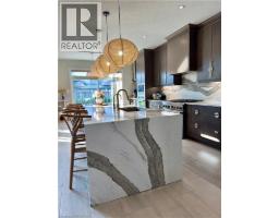 Kitchen - 923 Eaglecrest Court, Kitchener, ON N2K0B8 Photo 15