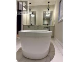 923 Eaglecrest Court, Kitchener, ON N2K0B8 Photo 30