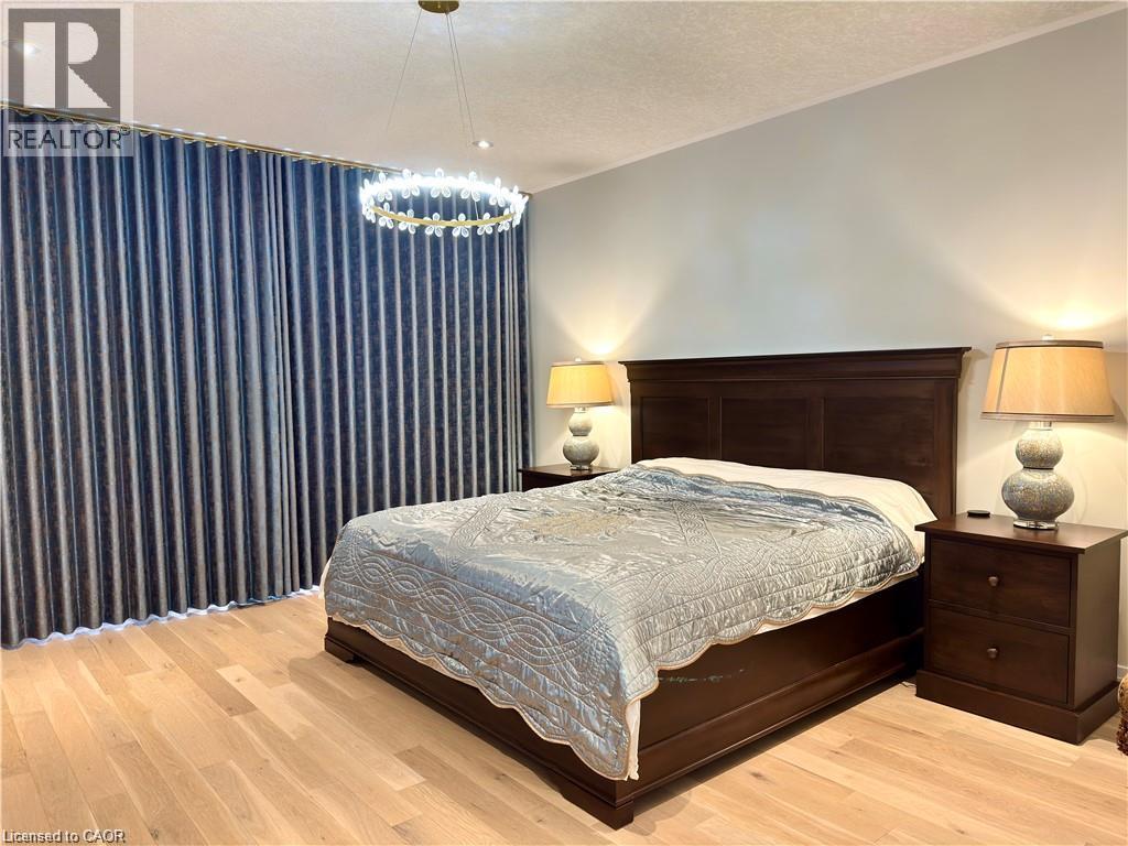 923 Eaglecrest Court — photo 28