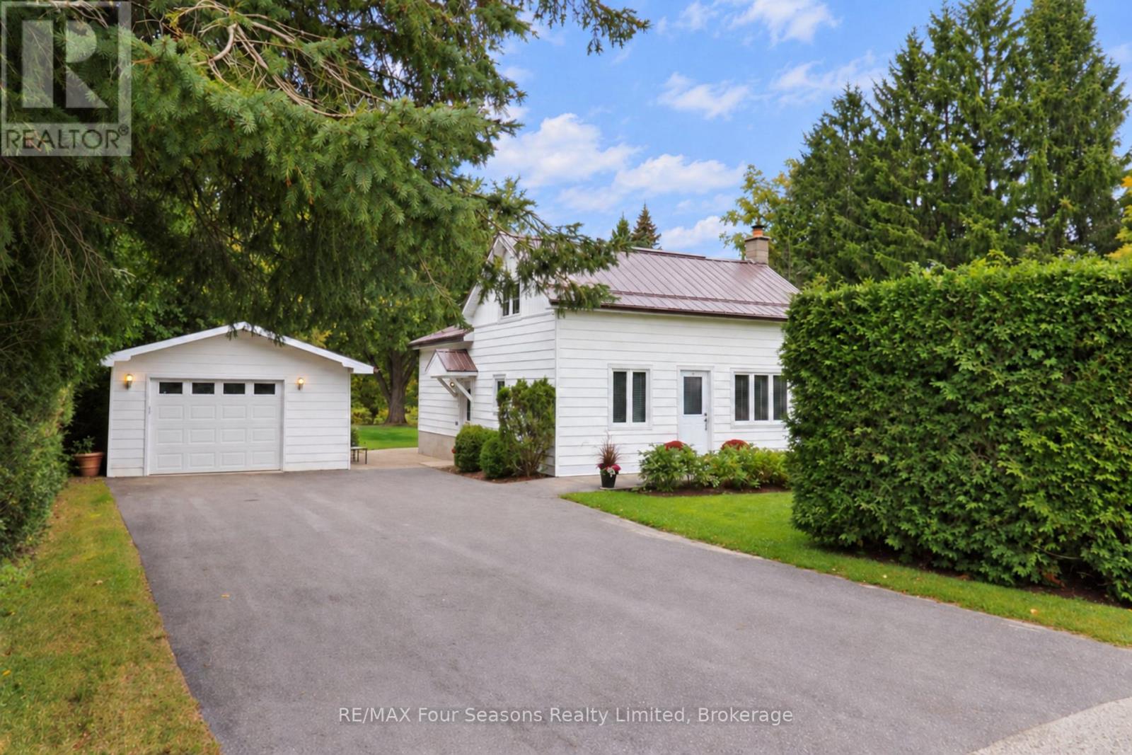 12 LAVENDER HILL ROAD - Image 23