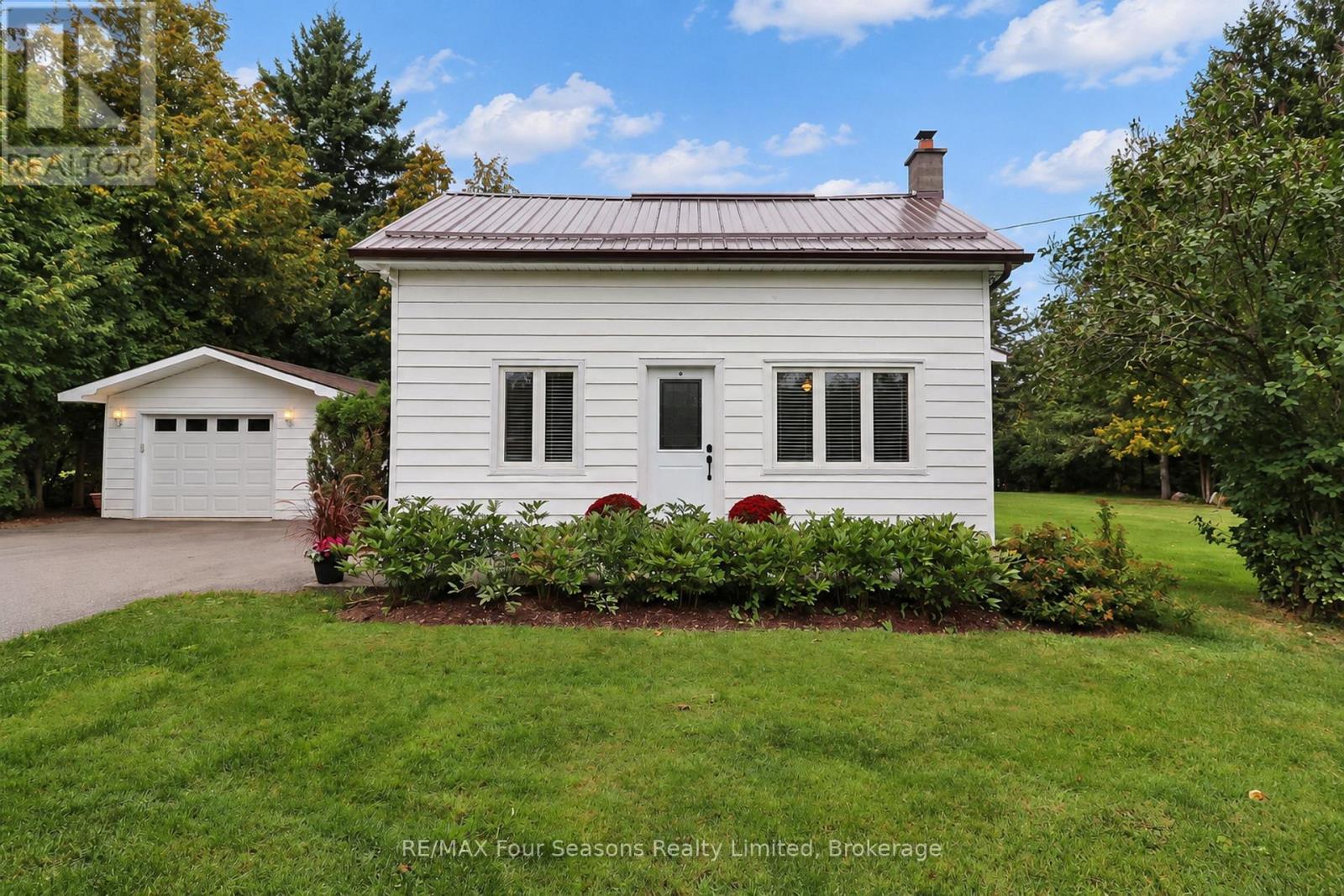 12 LAVENDER HILL ROAD - Image 27
