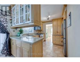 301 Kingsbridge Garden Circle, Mississauga, ON L5R1L2 Photo 20