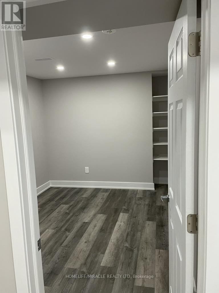 25 WASAGA ROAD, Brampton (Credit Valley) — photo 3