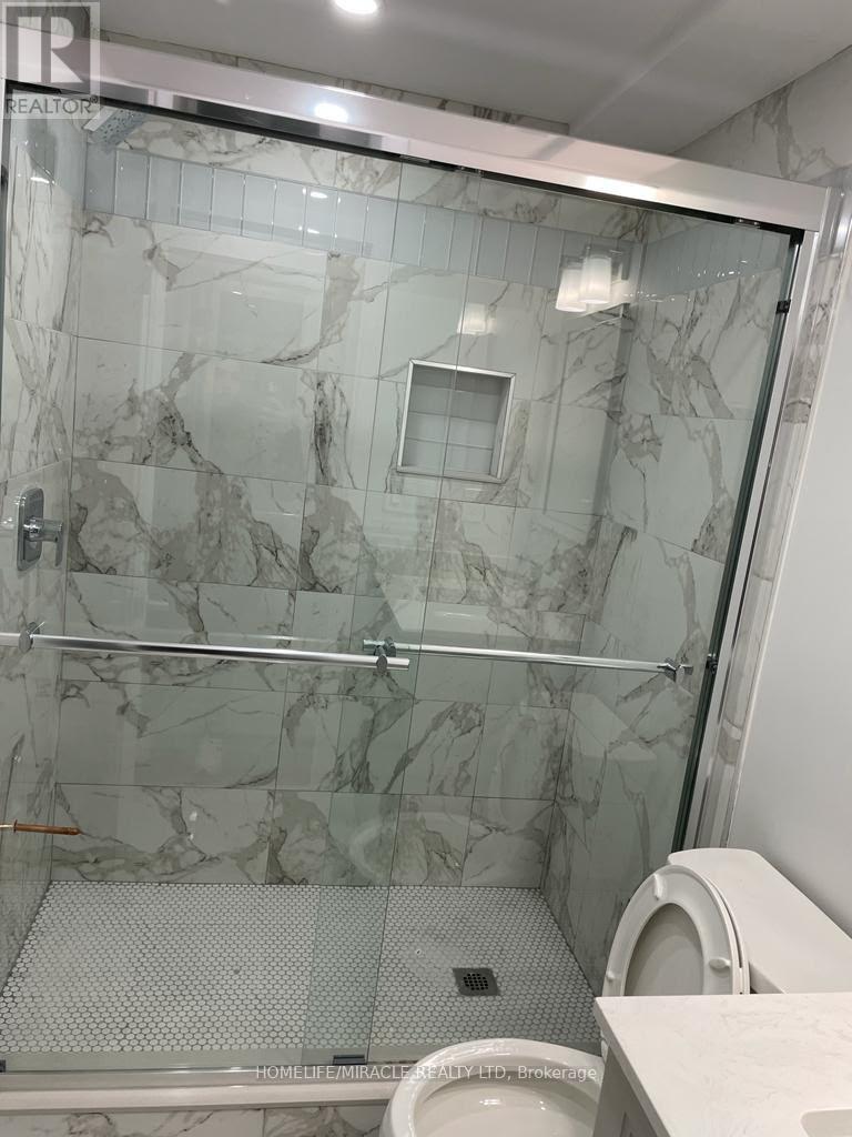 25 WASAGA ROAD, Brampton (Credit Valley) — photo 4