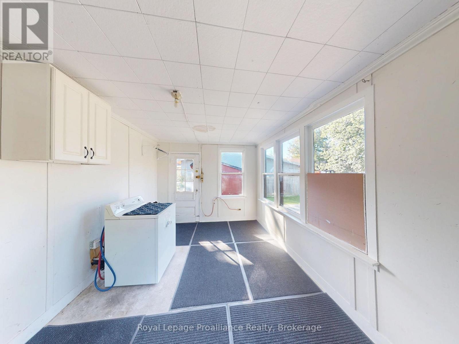 166 BURNHAM STREET - Image 16