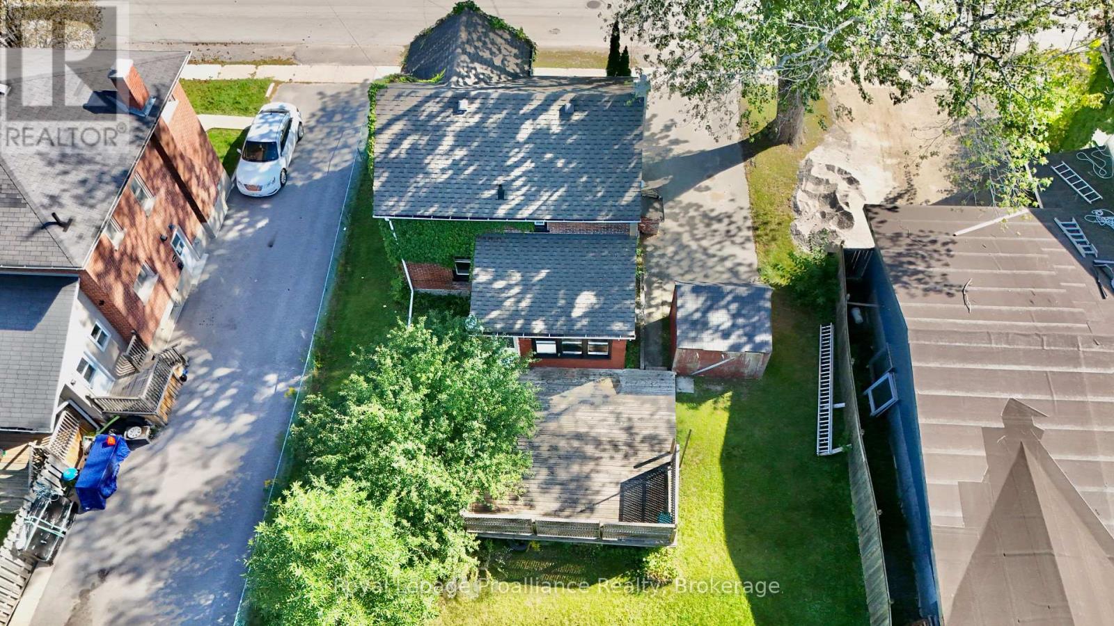 166 BURNHAM STREET - Image 29