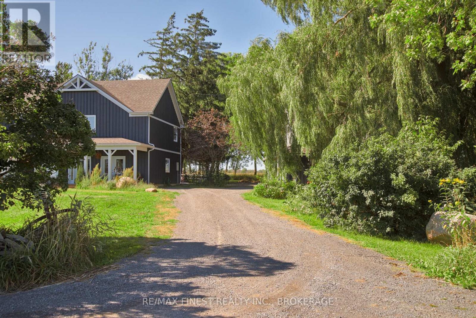 3850 SOUTH SHORE ROAD - Image 40