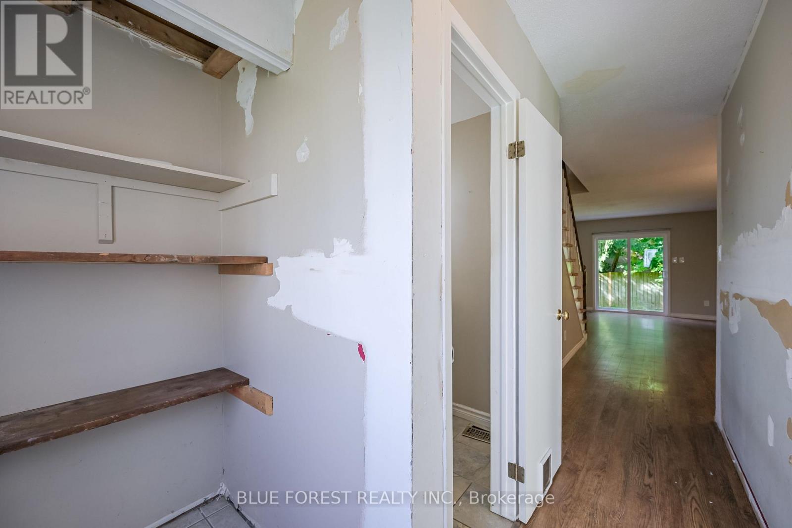 #23 275 George Street, Ingersoll (Ingersoll - North), Ontario, N5C4A9, Ingersoll (Ingersoll - North), Ontario — photo 4 of 5