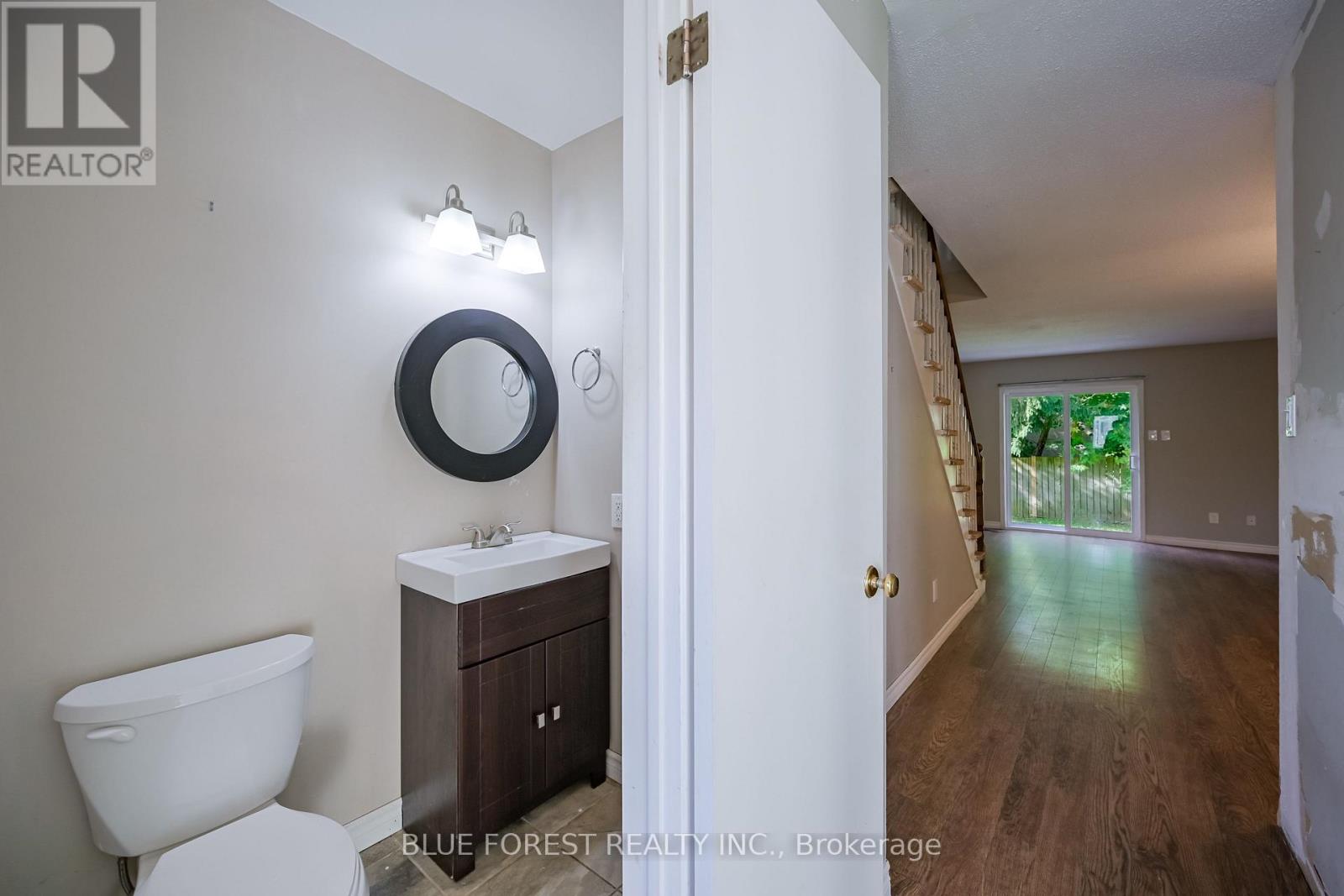 #23 275 George Street, Ingersoll (Ingersoll - North), Ontario, N5C4A9, Ingersoll (Ingersoll - North), Ontario — photo 5 of 5