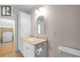 Bathroom 4-pc