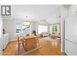 Dining Room (virtually staged)