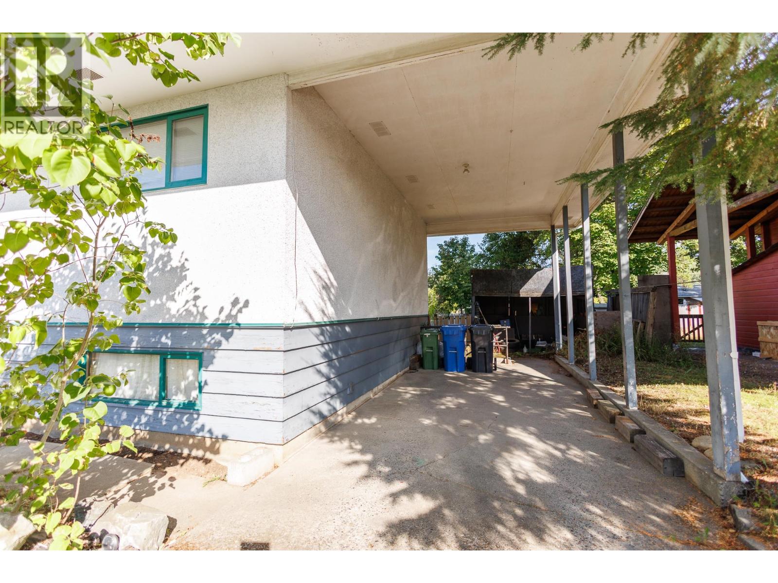 4726 SOUCIE AVENUE - 29
