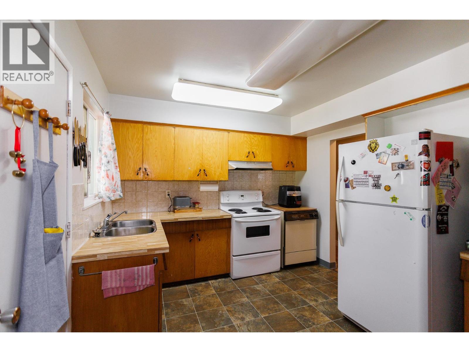 4726 SOUCIE AVENUE - Image 6