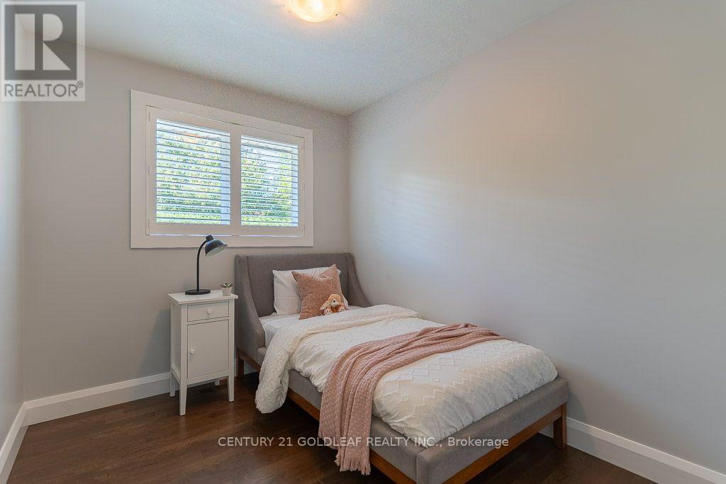 27 ROUNDHAY DRIVE - Image 20